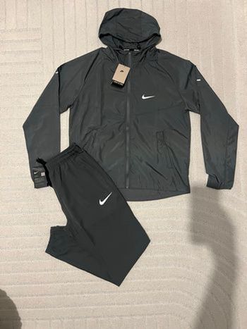Survêtement Nike running 