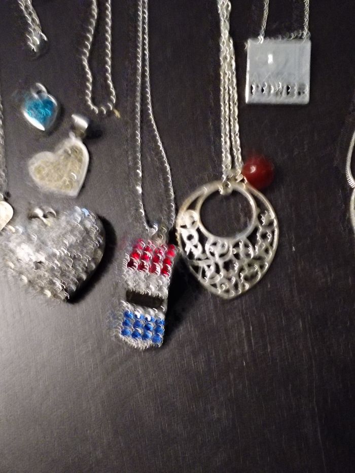 Vends plus bijoux - photo numéro 3