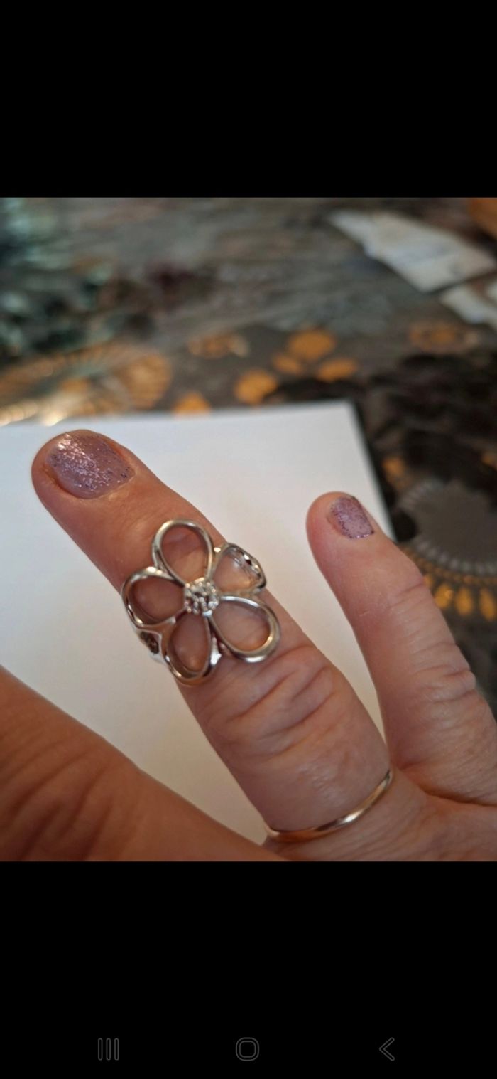 Bague femme ajustable couleur gris acier inoxydable