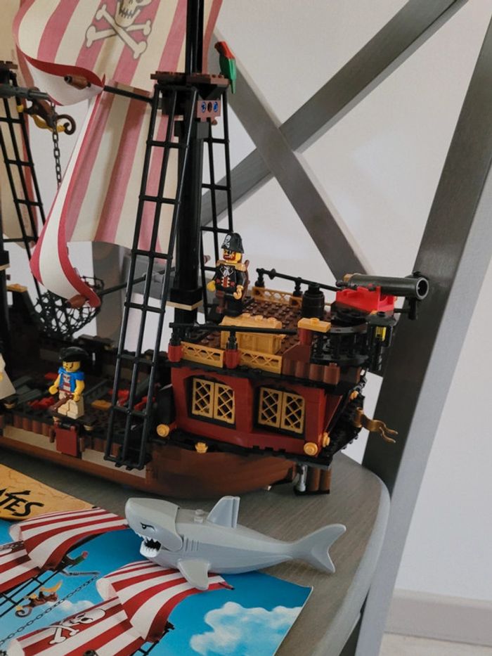 Lego le bateau pirate Brickbeard's Bounty 6243 - photo numéro 5