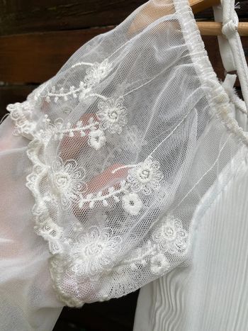 Tee-shirt à dentelle