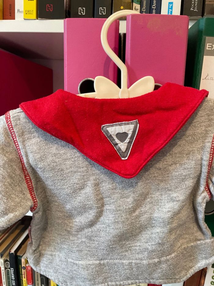 Pull rouge - photo numéro 2