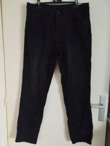 Jean homme taille 44