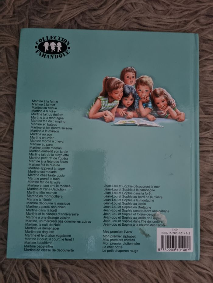Livre Martine en classe de découverte - photo numéro 2