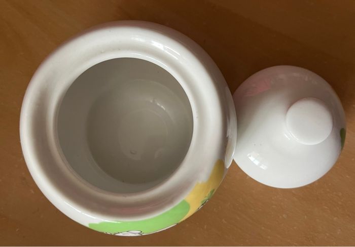 Pot disney avec couvercle - photo numéro 2