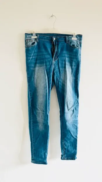 Jean Slim d’une boutique indépendante