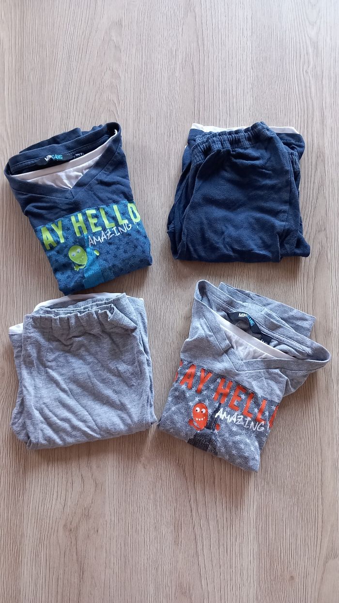 Lot de 2 pyjamas 5 ans