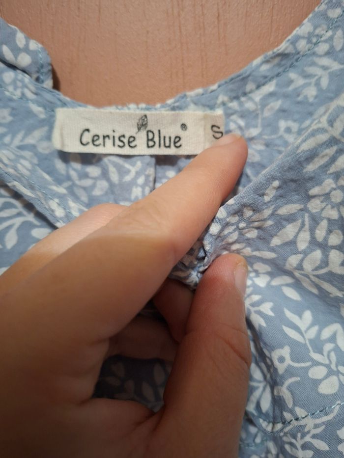 Blouse manches courtes - photo numéro 3