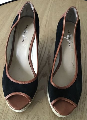 sandale espadrille à talon compensé bout ouvert