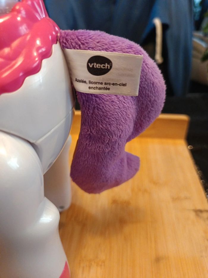Licorne azalée de chez VTech avec la fée Chloé - photo numéro 5