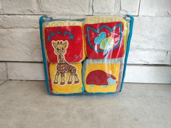 Cube bébé Sophie la Girafe