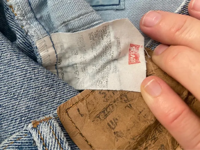 Jeans taille haute Levis - photo numéro 6