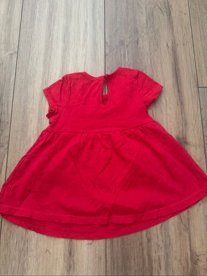 Robe rouge Kiabi 3 mois - photo numéro 3