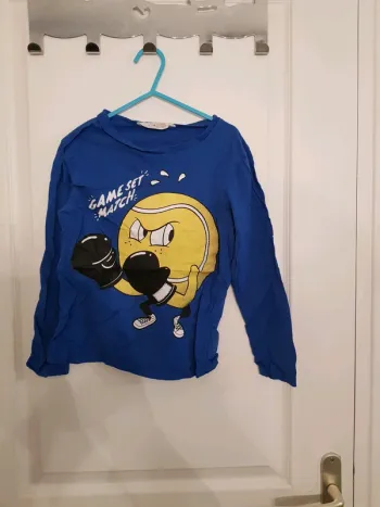 Tee shirt