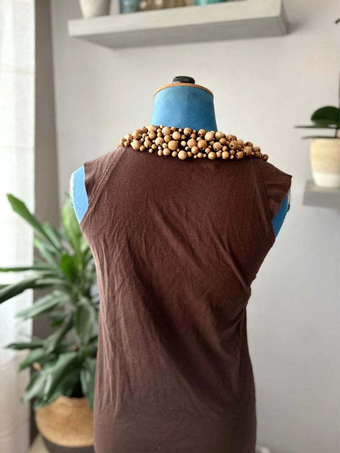 Robe Cacharel - marron - perles en bois sur le col - taille 38/40 - photo numéro 4