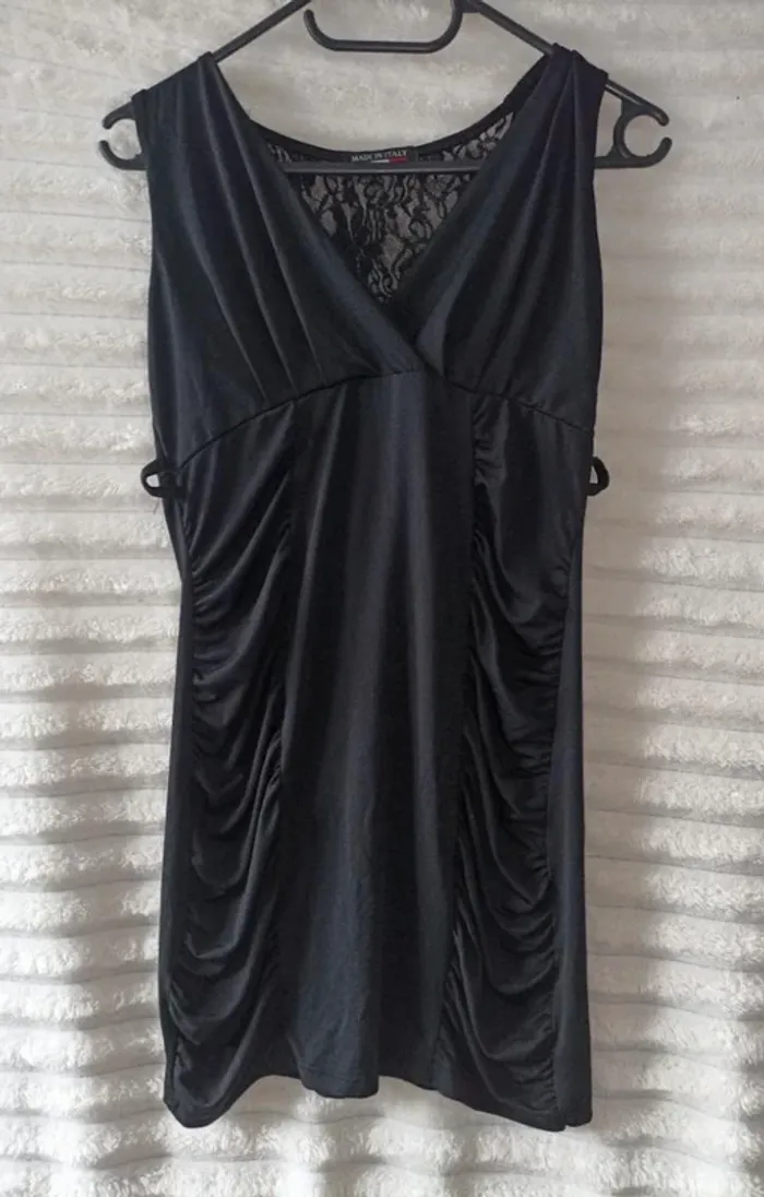 Robe noir