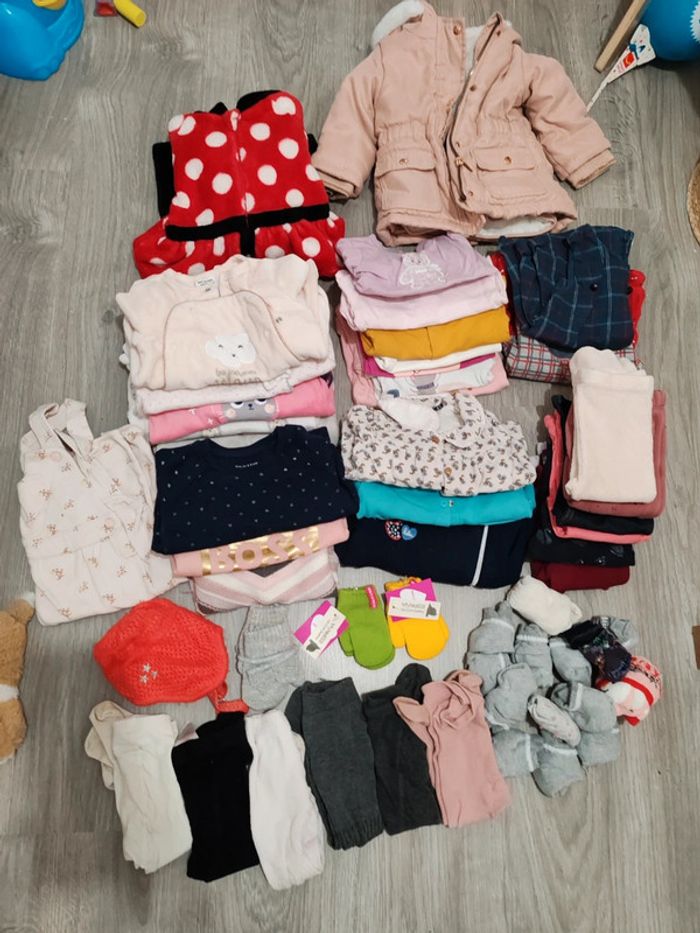 Lot vêtements fille 12 mois hiver