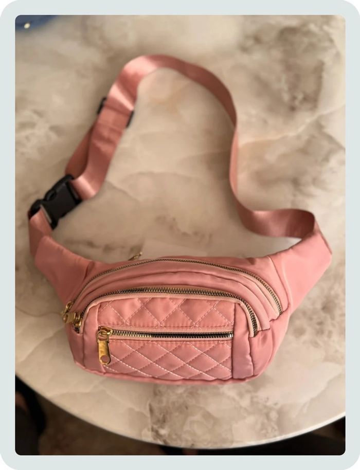 Sac banane crossbody