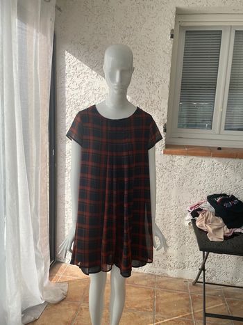 Robe de la marque Creeks en taille 42