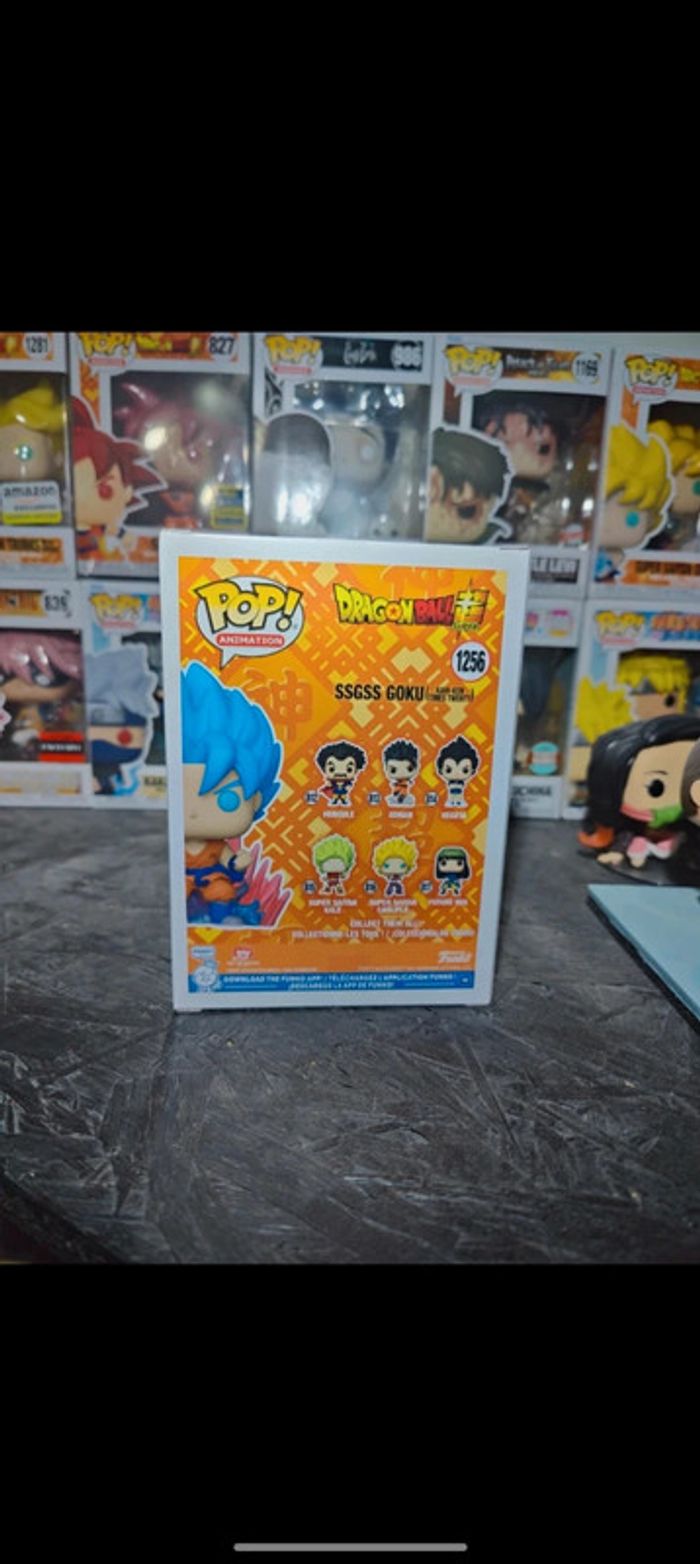 Funko Pop SSGSS Goku Kaio-ken Glow In The Dark - photo numéro 4