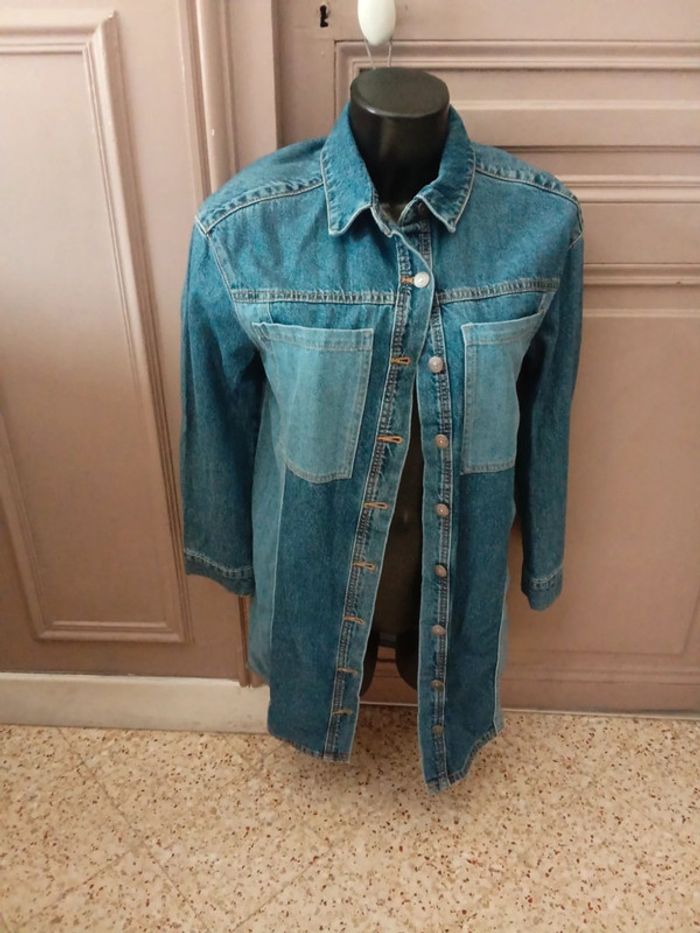 Chemise en jeans longue kiabi taille 36 🌹 - photo numéro 2