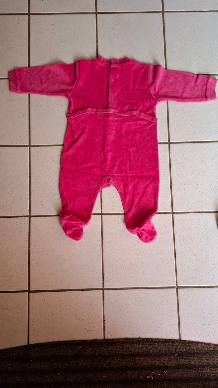 Pyjamas bébé - photo numéro 2
