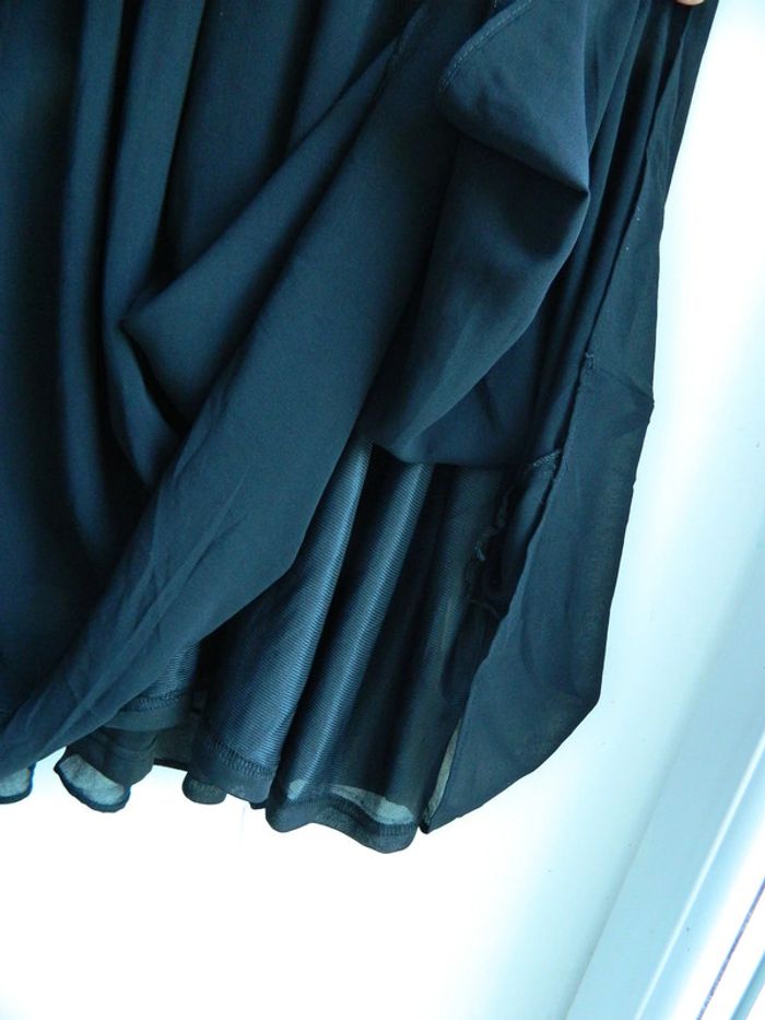 Robe à bretelles "1001 idées "neuve T L - photo numéro 7