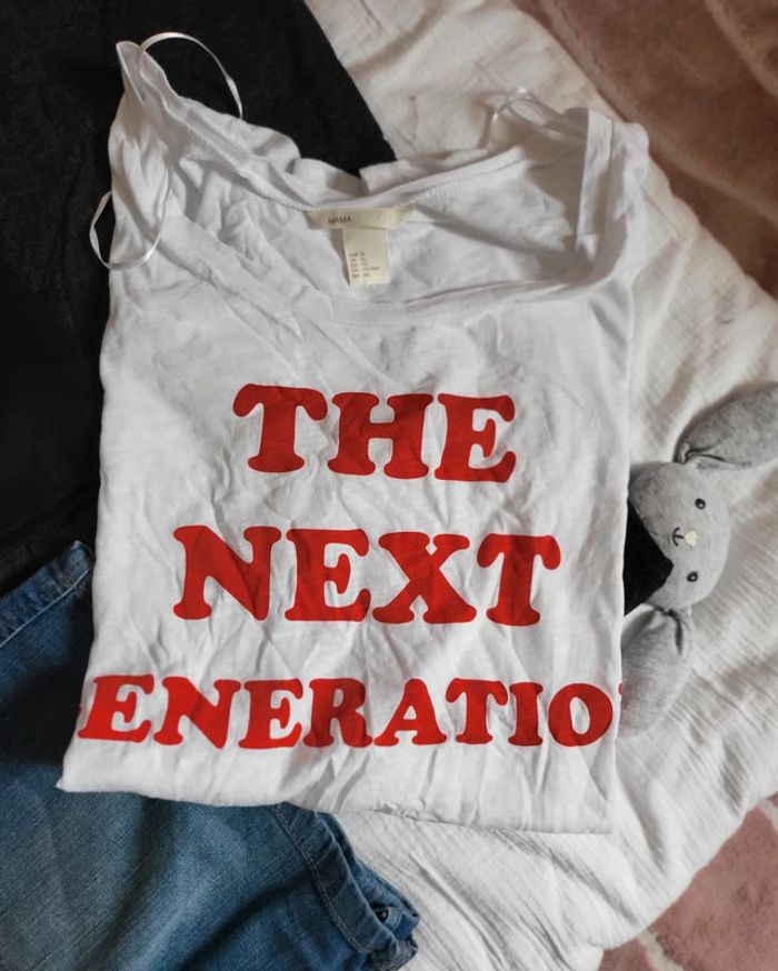 Lot vêtements grossesse taille 46/48  de 5 jupes et un teeshirt - photo numéro 3