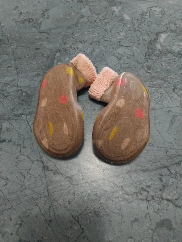 Chausson chaussette T.20 - photo numéro 4
