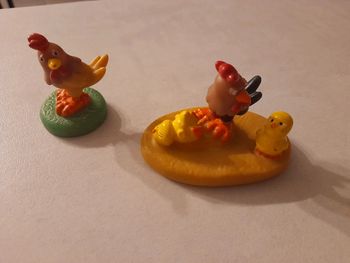 Lot atlas figurines poule