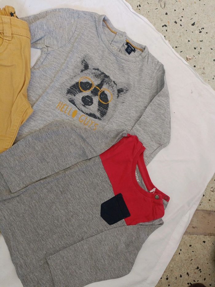 Lot un pantalon jaune moutarde 18 mois Gémo de t-shirt 18 mois manches longues - photo numéro 2