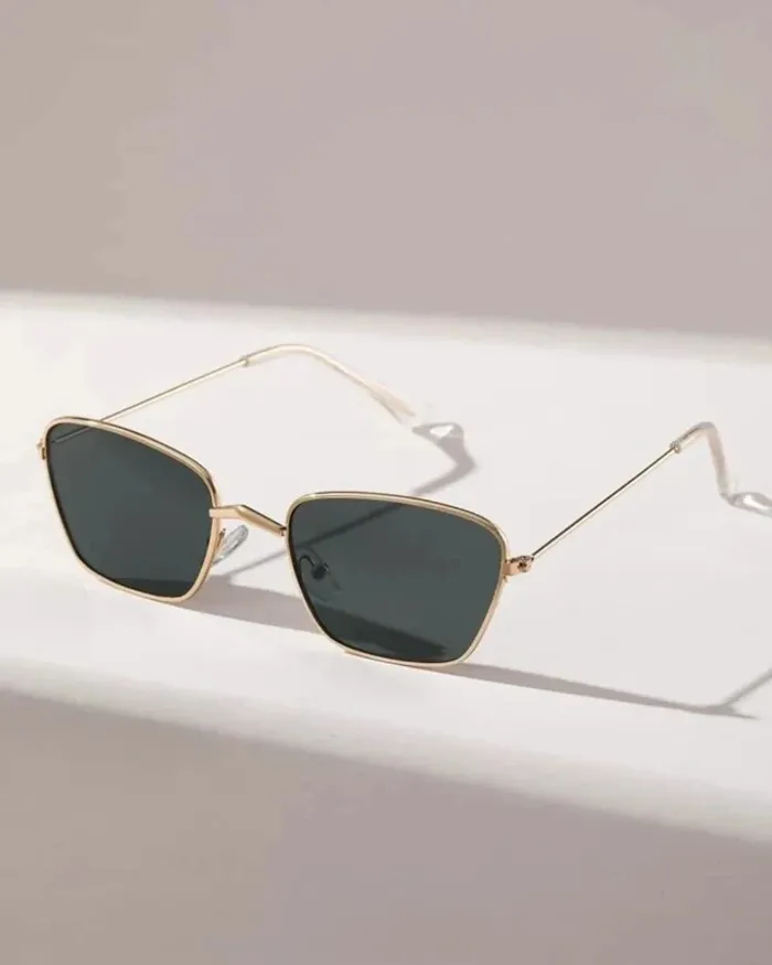 Lunettes de soleil rétro – Look chic & moderne