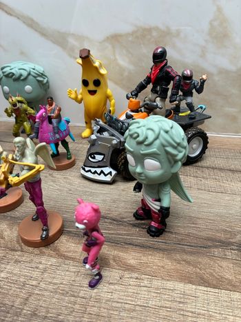 Lot Fortnite figurine pop quad 