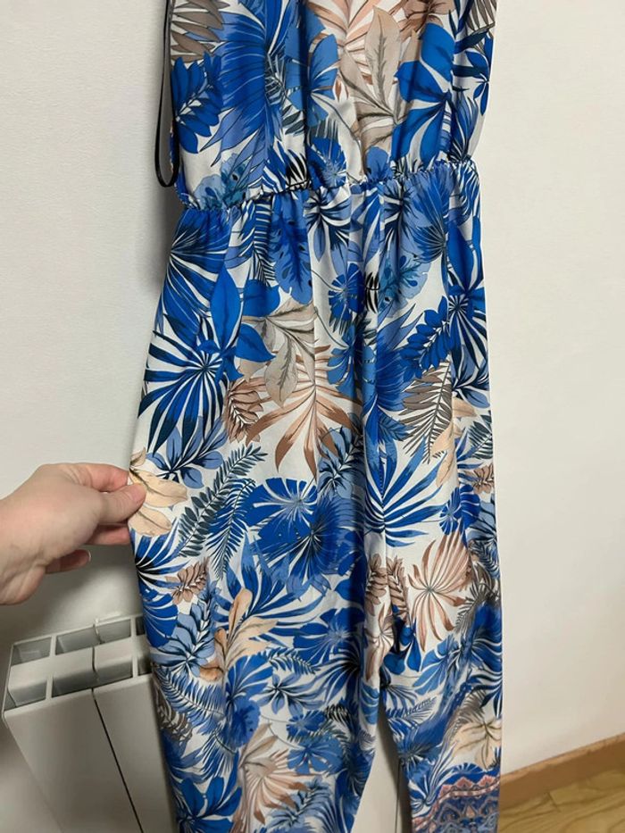 Jolie combinaison à fines bretelles / jambes larges • New Collection • Taille S/M - photo numéro 2