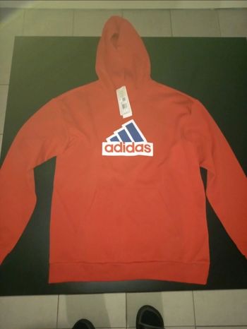 Sweet a capuche rouge Adidas neuf 