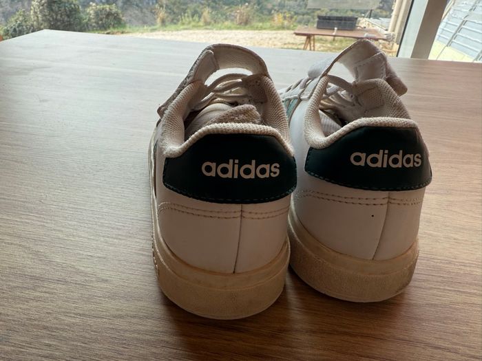 Basket adidas - photo numéro 3