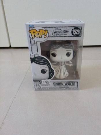 Figurine pop blanche neige