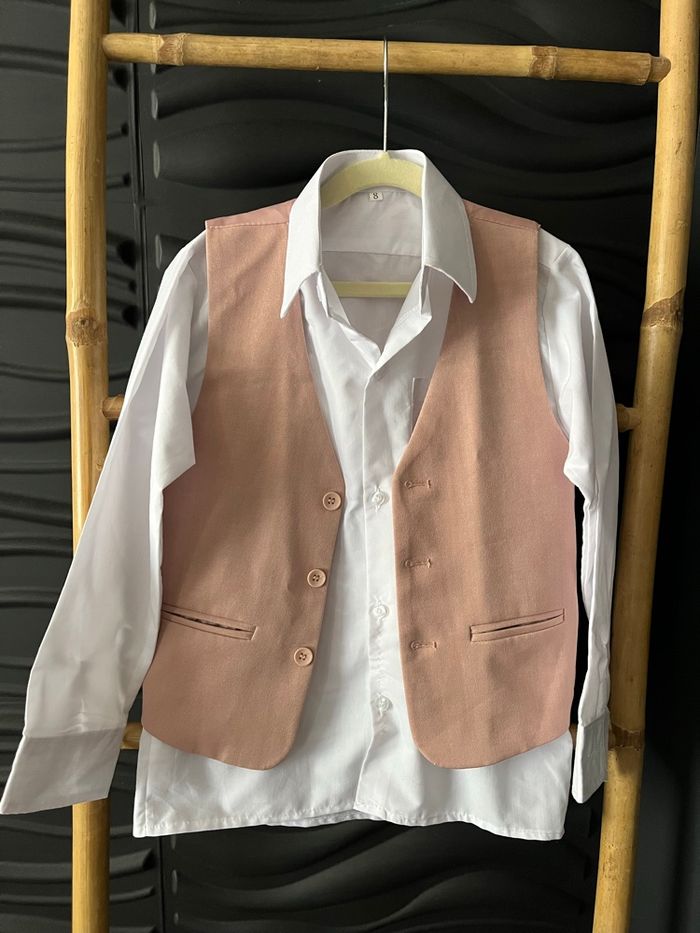 Costume cérémonie garçon 4 pièces - photo numéro 2