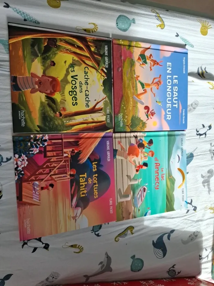 4 livres