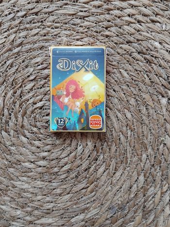 Jeu  cartes Dixit  ,Asmodee, neuf