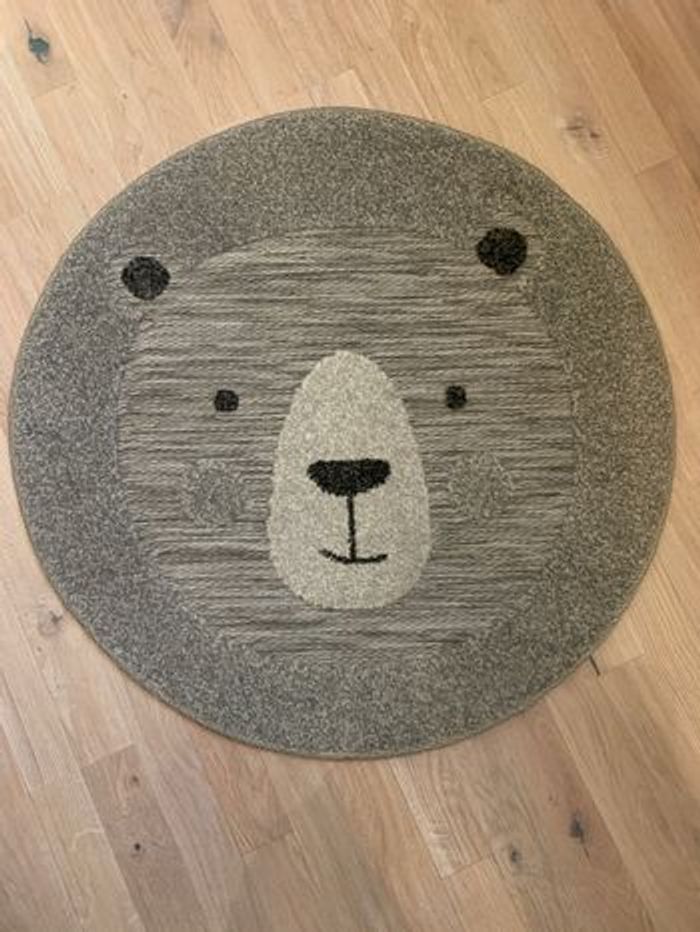 Tapis ours gris