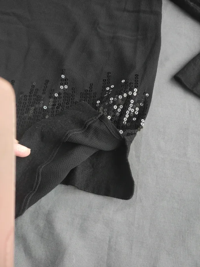Haut sequins - photo numéro 3
