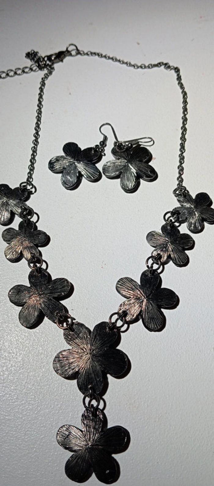 Parure fleurs collier + boucles d'oreilles - photo numéro 8