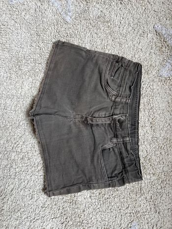 Short 8 ans
