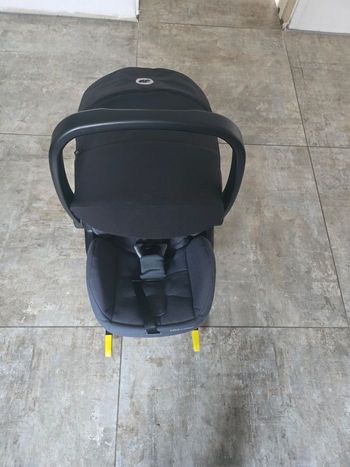 Cosy bebe confort marbre avec sa base 