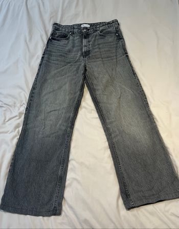 jean zara taille 42.