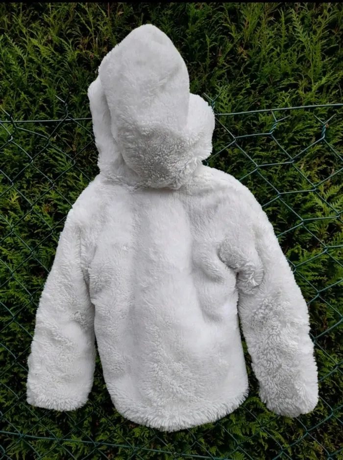 Manteau fausse fourrure - photo numéro 2