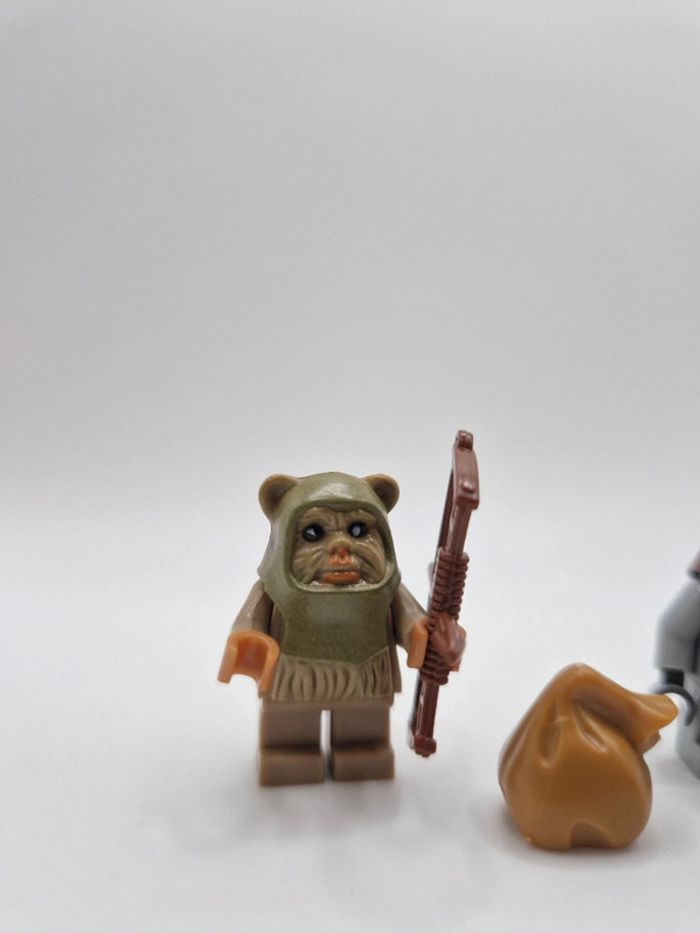 Figurines type lego 2 Ewoks star wars - photo numéro 2