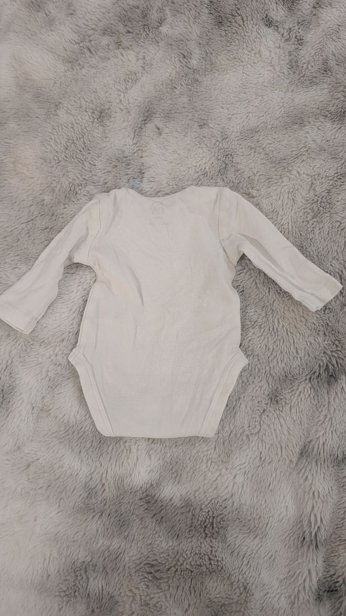 Body C&A taille 1 mois - photo numéro 4