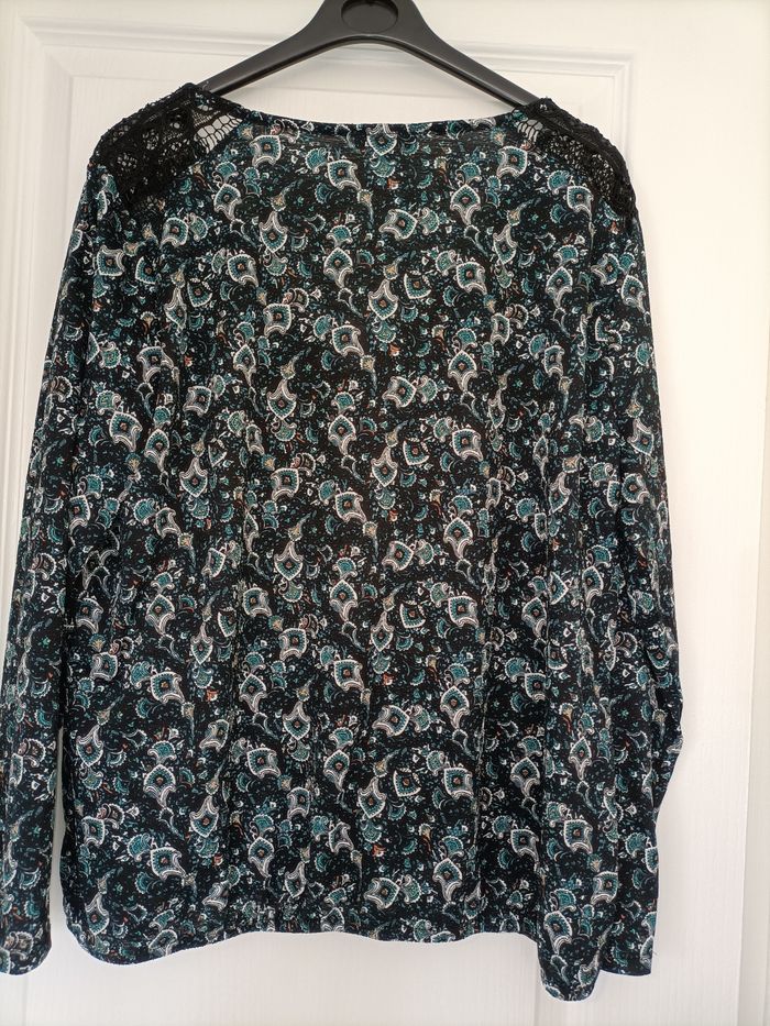 Jolie blouse noires vert taille élastiquée XL La Halle - photo numéro 2